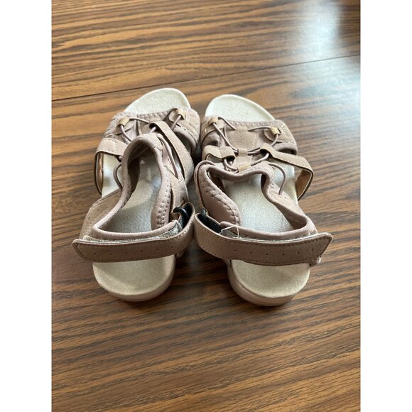 Tan slip on Velcro sandals U.S. size 4.5, EU size 35 - Picture 3 of 7